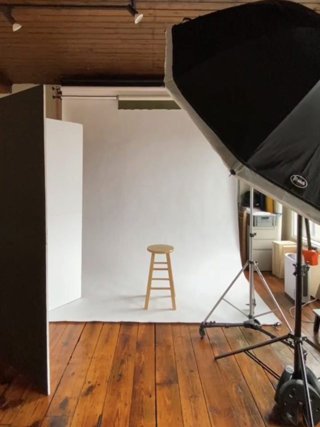 Experience a Headshot Refresh Session