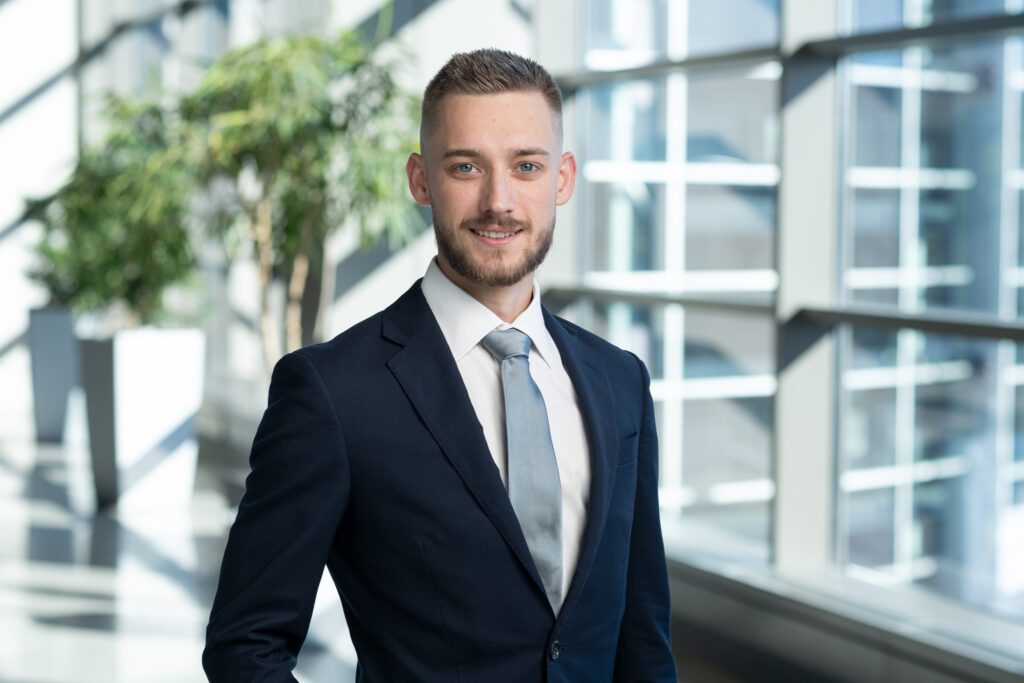 Environmental Background Headshots | Wohler & Co. Portland, Maine, Headshot and Portrait Photographer